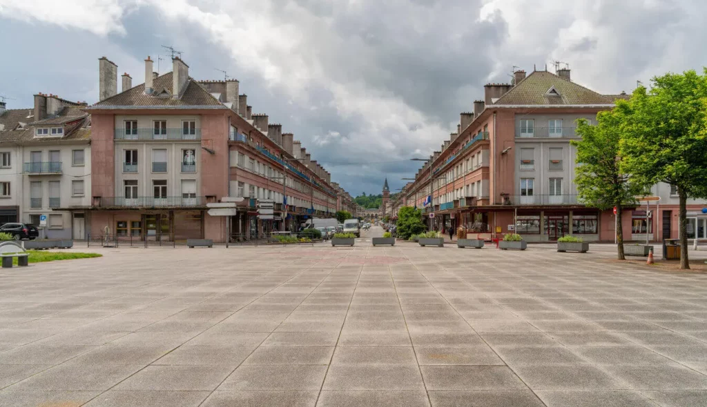 2025-paysages-643b6ea026c3256120d20fb6170ffe2b831c5974-saint-die-des-vosges-ville-webp